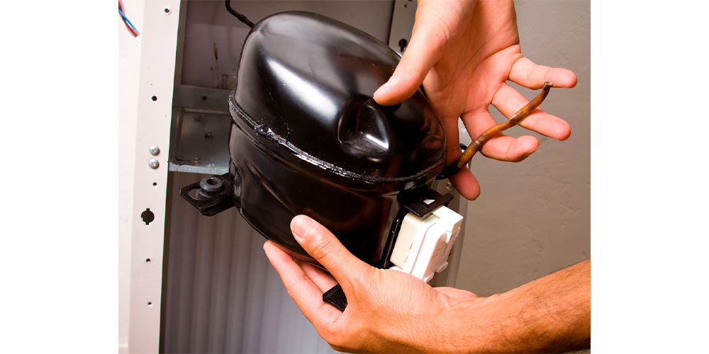 How to dismantle the refrigerator compressor