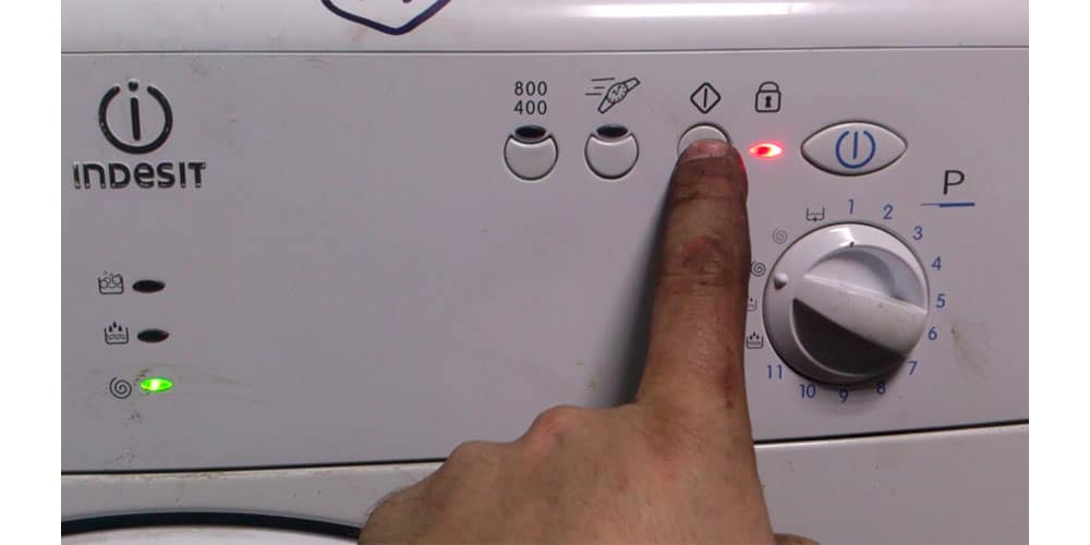 Как остановить или перезагрузить стиральную машину Индезит