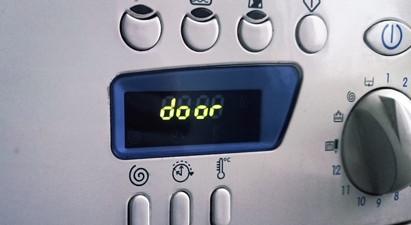 Стиральная машина Samsung — код ошибки dE, Ed или Door